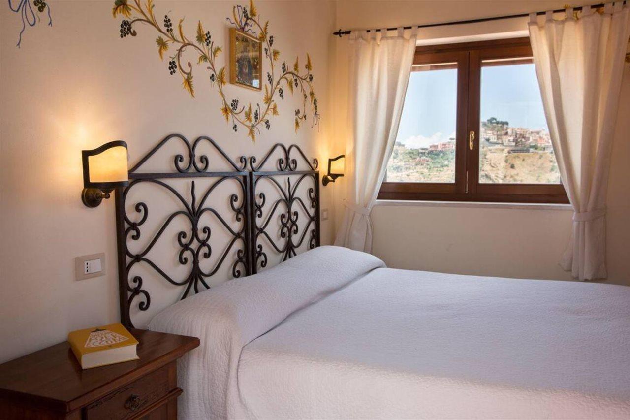 Casale Di Caterina Pension Taormina Buitenkant foto